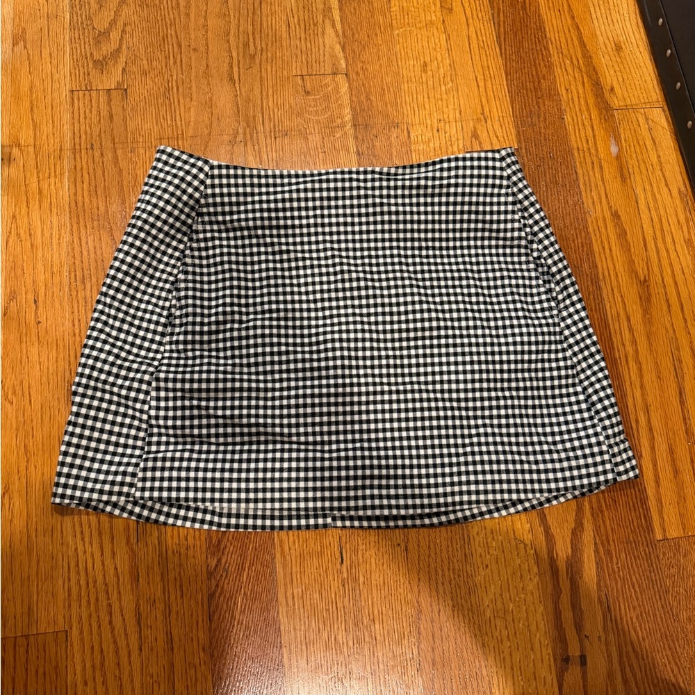 Urban Outfitters Black & White Gingham Mini Skirt